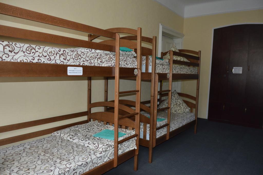 Lviv Lucky Hostel Extérieur photo