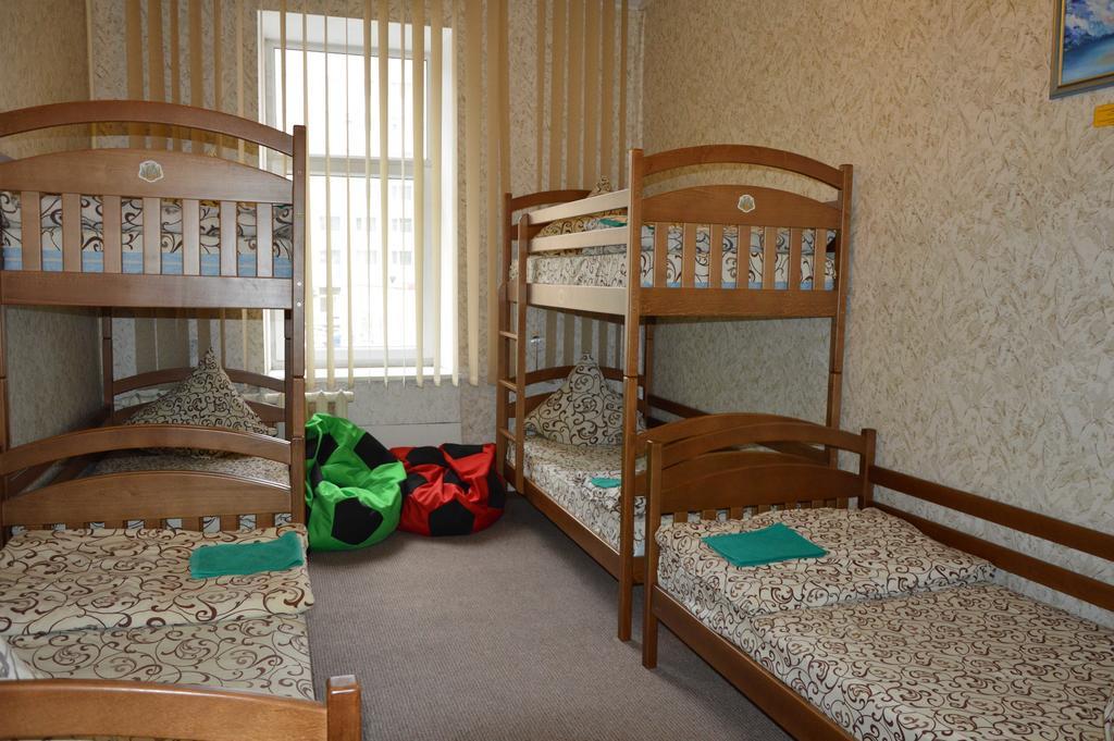 Lviv Lucky Hostel Extérieur photo