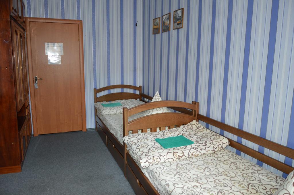 Lviv Lucky Hostel Extérieur photo