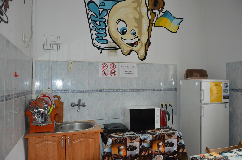 Lviv Lucky Hostel Extérieur photo