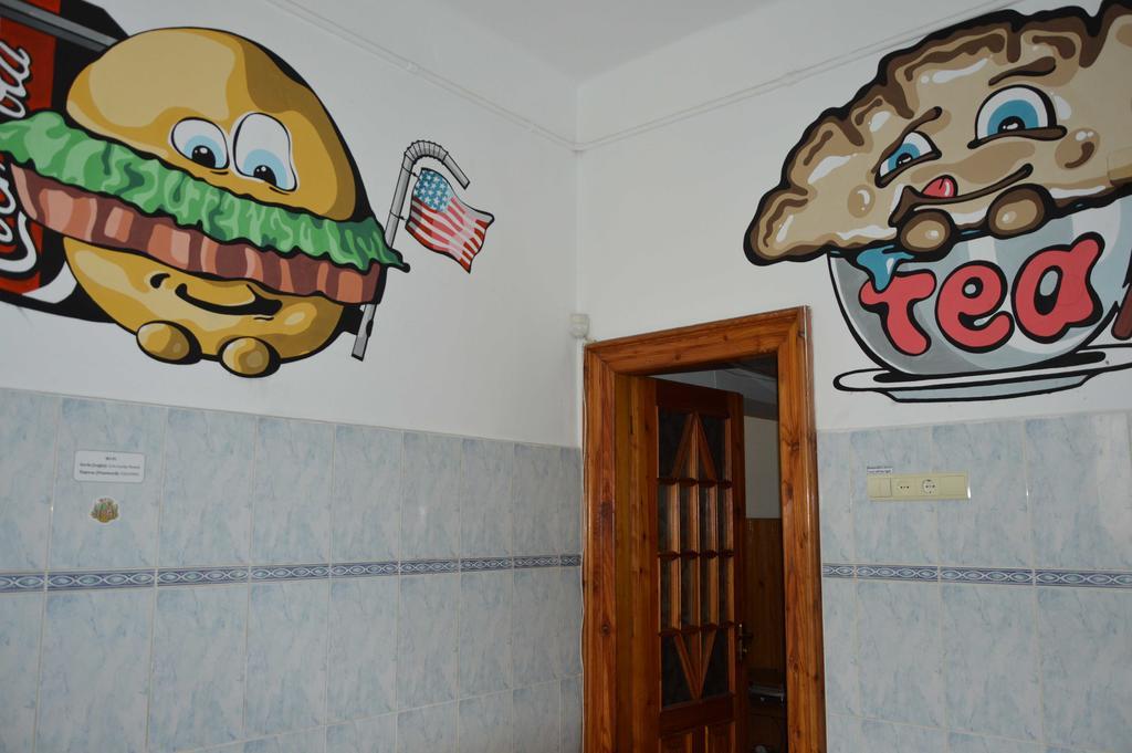 Lviv Lucky Hostel Extérieur photo